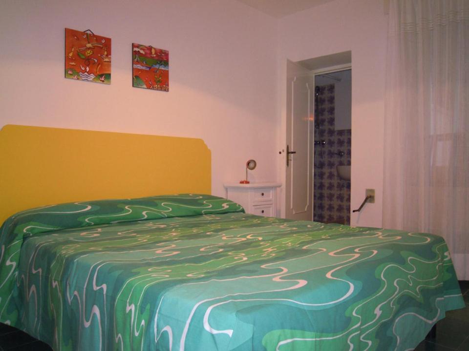 Appartamento In Villa Fortunata Terra Marina Serra Exterior foto